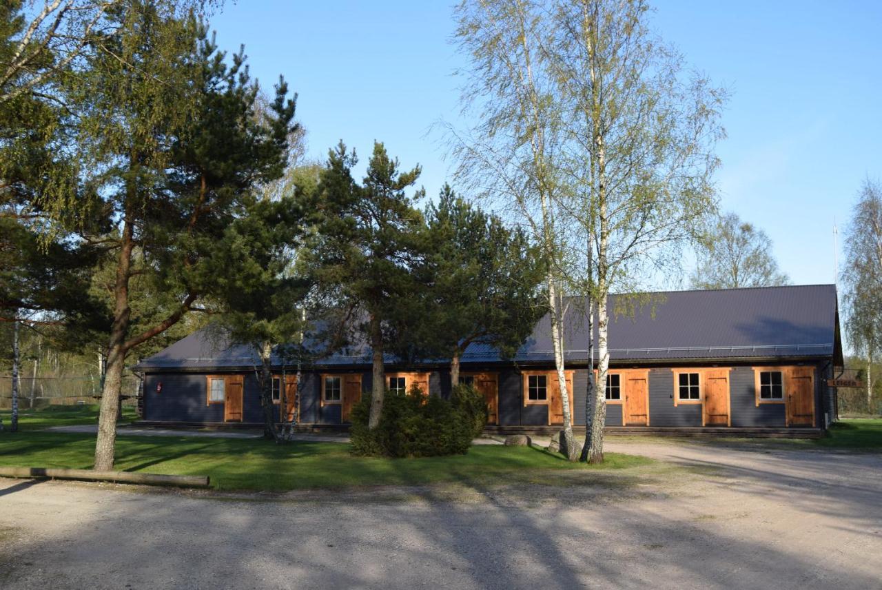 קורסארה Holiday Village Suur Toell מראה חיצוני תמונה