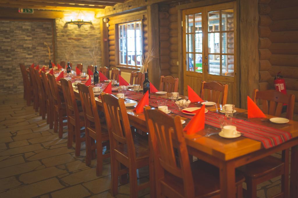קורסארה Holiday Village Suur Toell מראה חיצוני תמונה