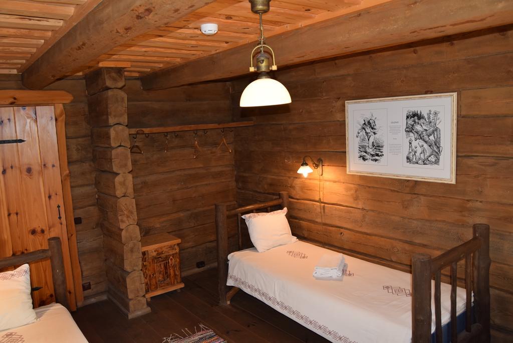 קורסארה Holiday Village Suur Toell מראה חיצוני תמונה